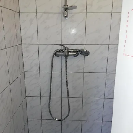 بيت ضيافة Grill Garten Vendeghaz كيستاي