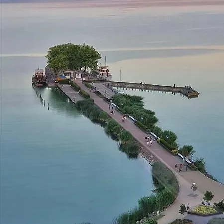 Grill Garten Vendeghaz 3* ケストヘイ