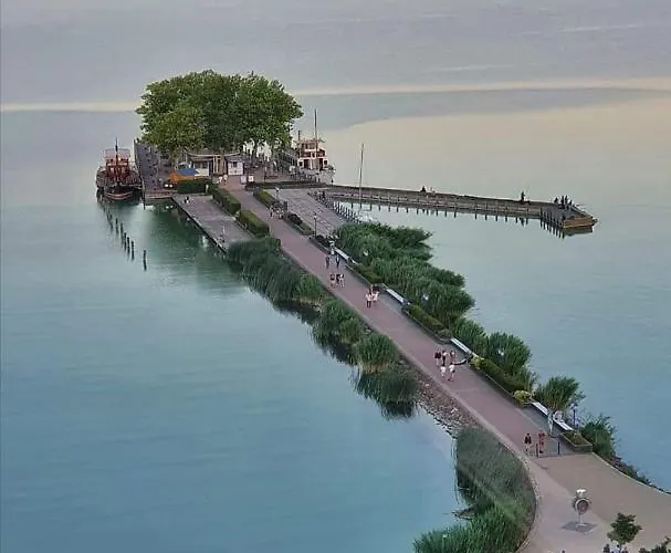 Grill Garten Vendeghaz 3* קסזטלי